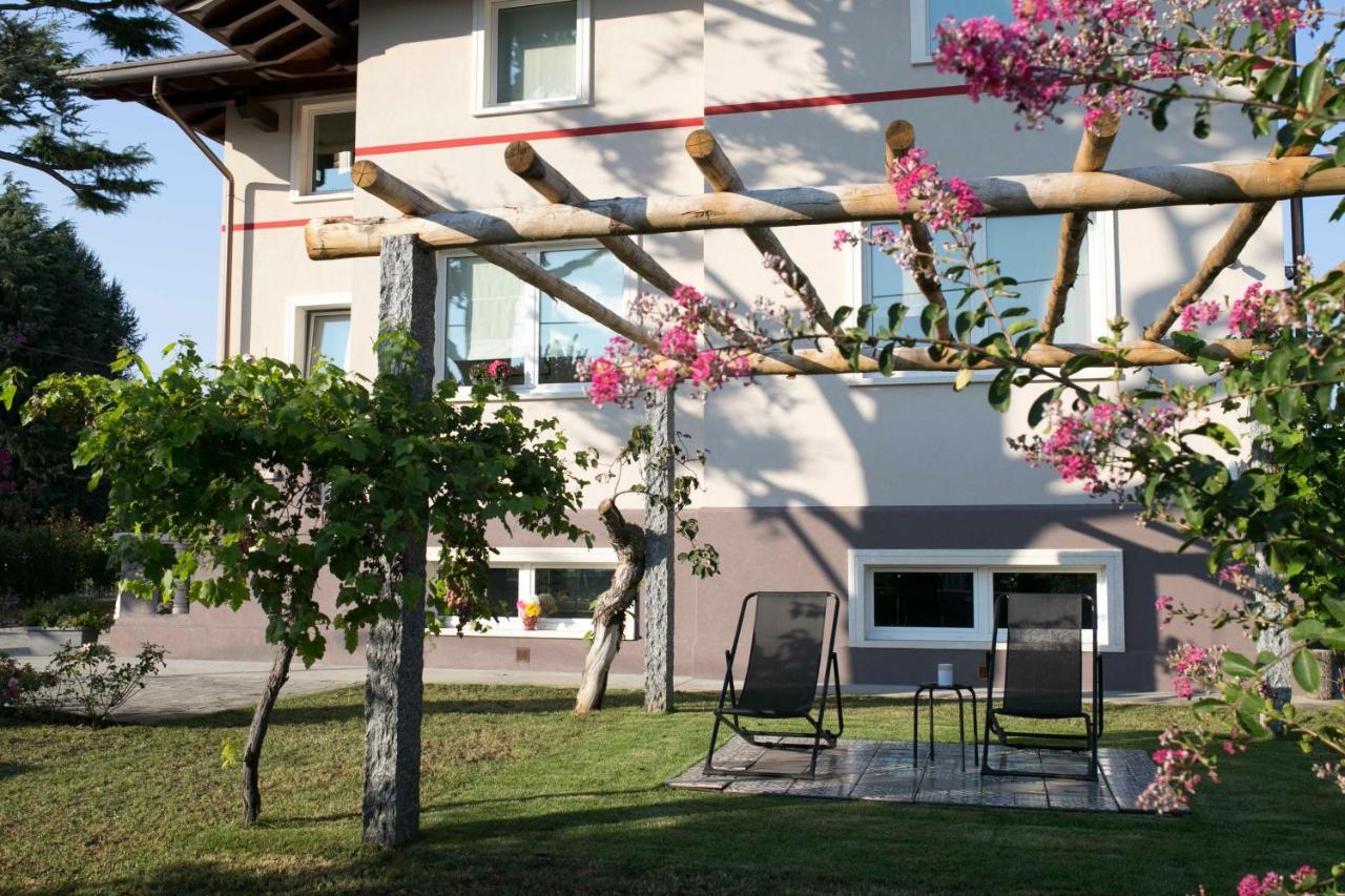 Casa Ananda Bed & Breakfast Ferno Ngoại thất bức ảnh