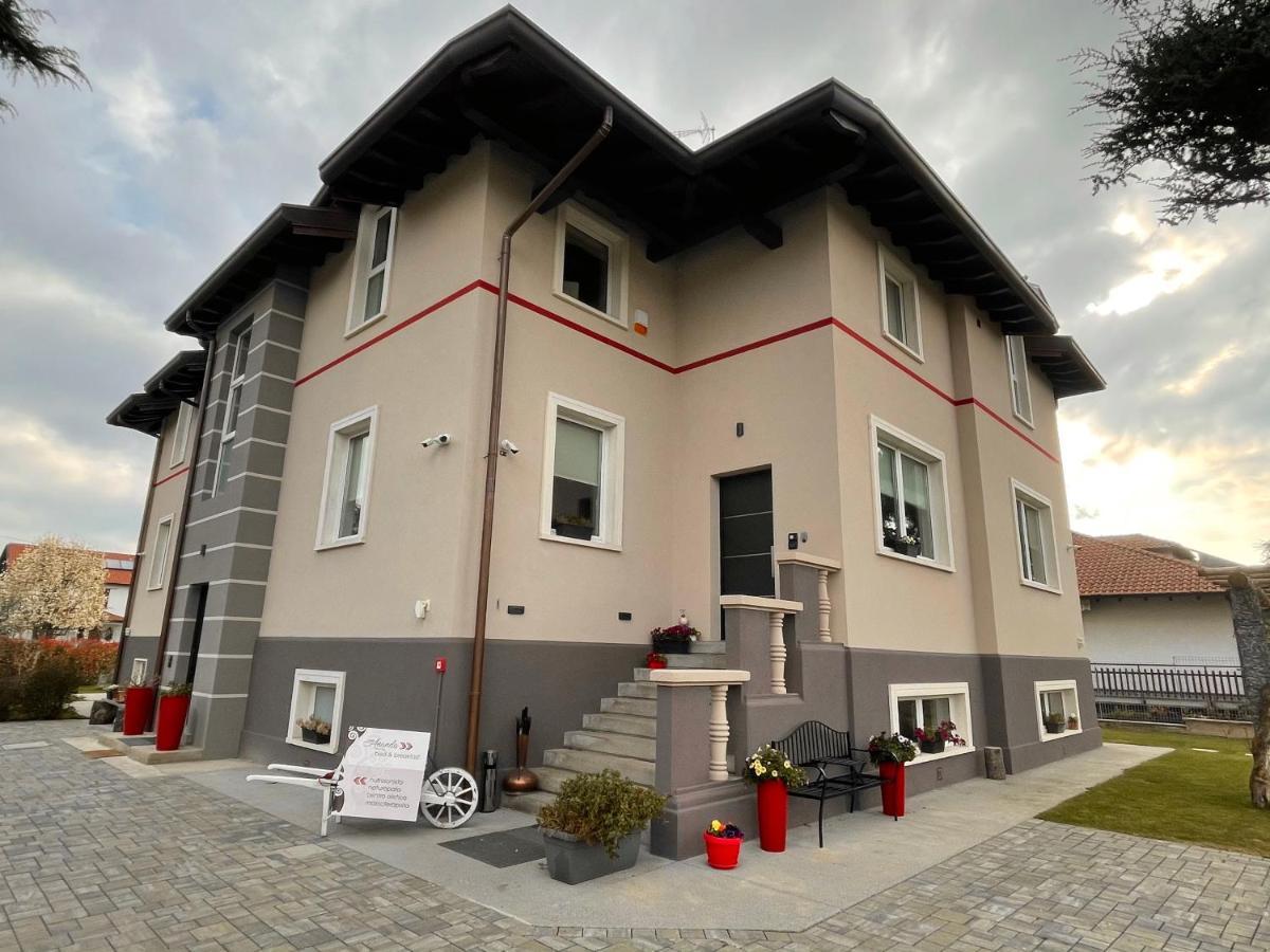 Casa Ananda Bed & Breakfast Ferno Ngoại thất bức ảnh