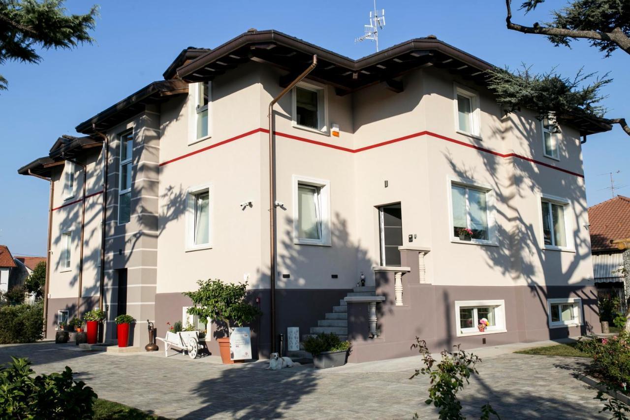 Casa Ananda Bed & Breakfast Ferno Ngoại thất bức ảnh