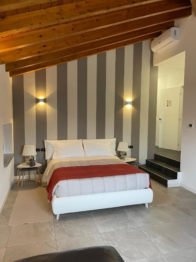 Casa Ananda Bed & Breakfast Ferno Ngoại thất bức ảnh