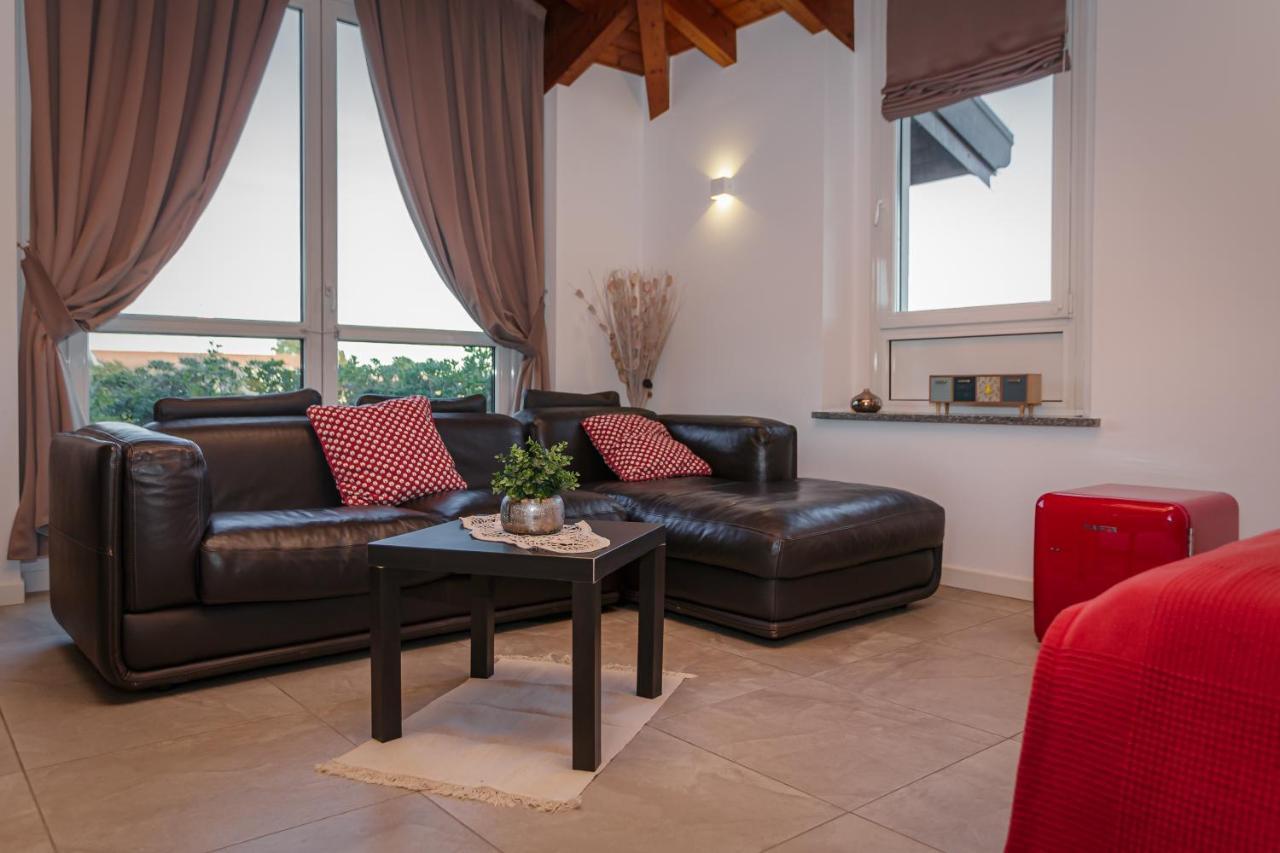 Casa Ananda Bed & Breakfast Ferno Ngoại thất bức ảnh
