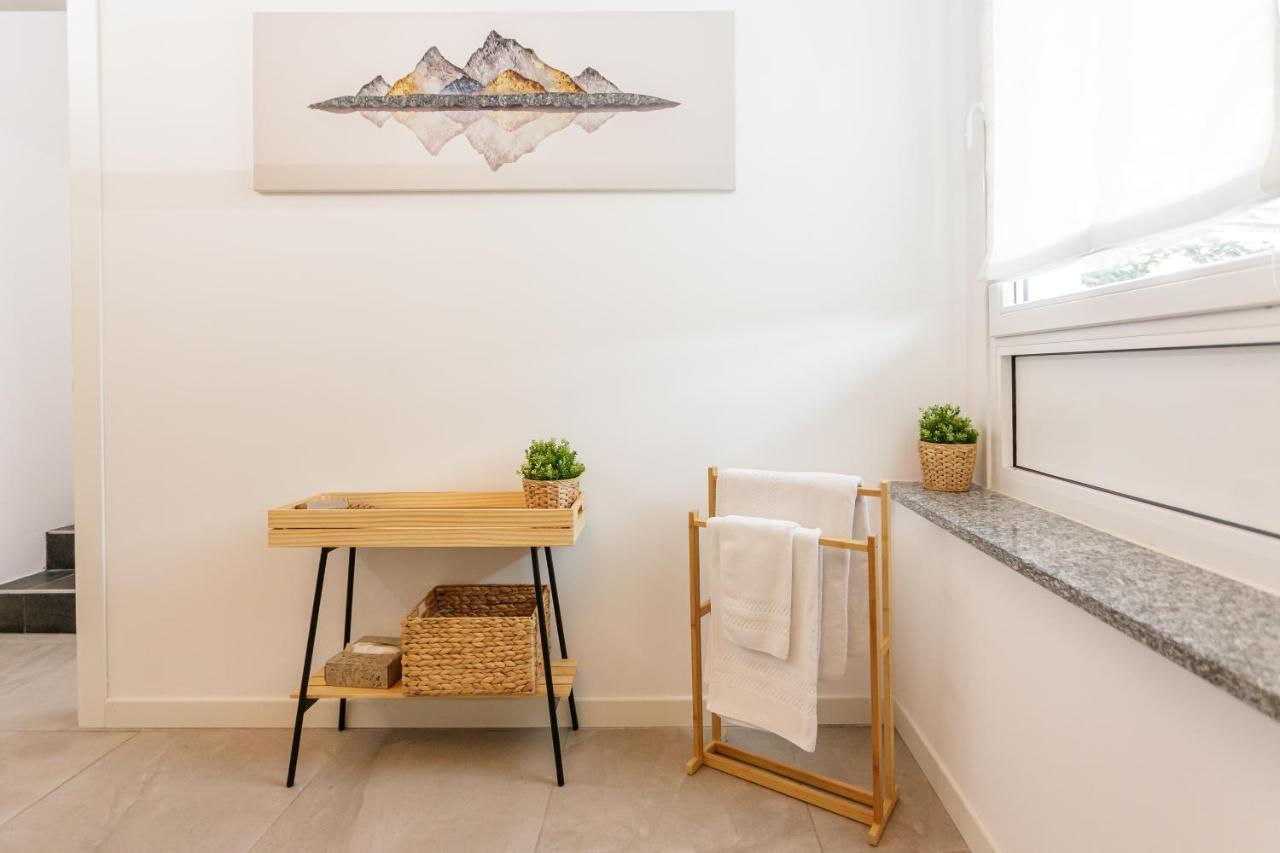 Casa Ananda Bed & Breakfast Ferno Ngoại thất bức ảnh