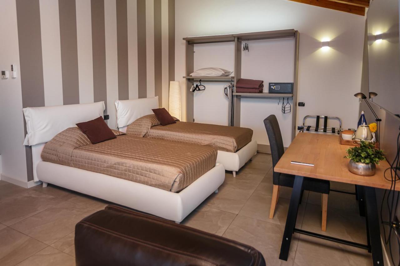 Casa Ananda Bed & Breakfast Ferno Ngoại thất bức ảnh